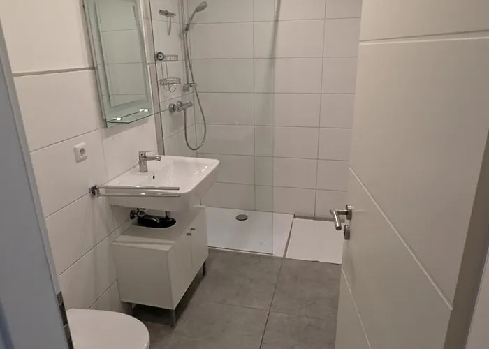 Lehastays - Fs7 I Kueche I Wlan I Smarttv I Einzelbetten I Parkplatz Lägenhet